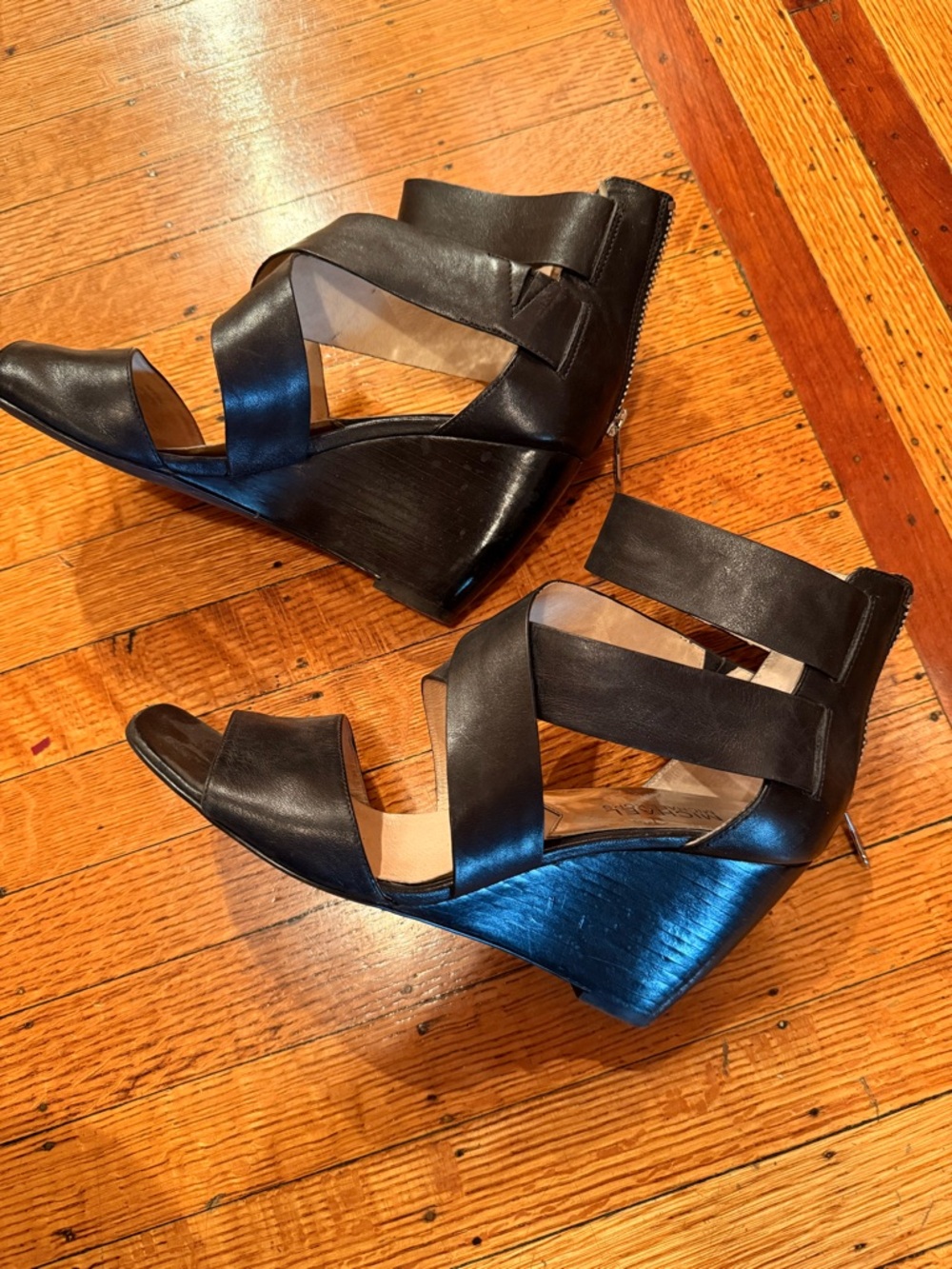 Michael Kors Black Strappy High Heel Sandals size 8,5 - Picture 2 of 6